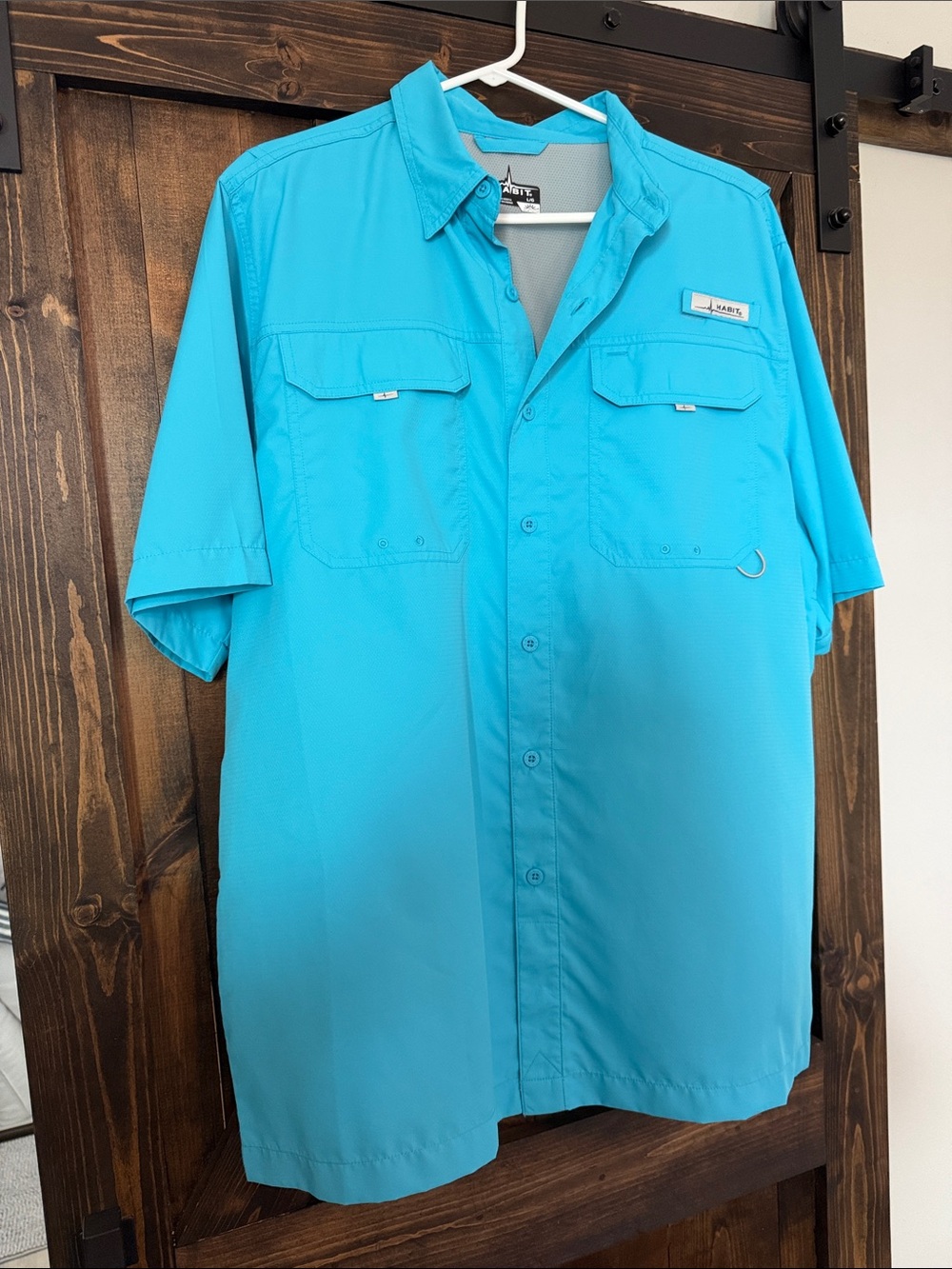 Columbia Men’s Turquoise Short-Sleeve Button-Down Shirt